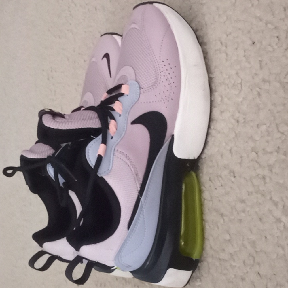 Great condition Nike air max verona